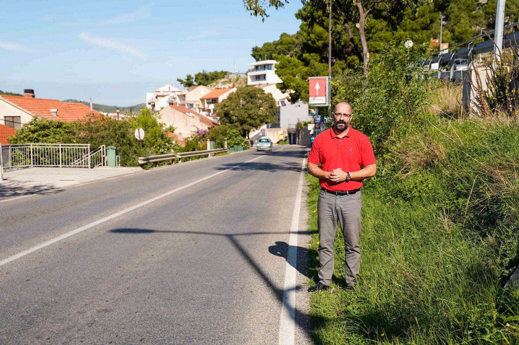 Za izgradnju nogostupa od Kronjinog magazina do Ljubice nije pristigla niti jedna ponuda