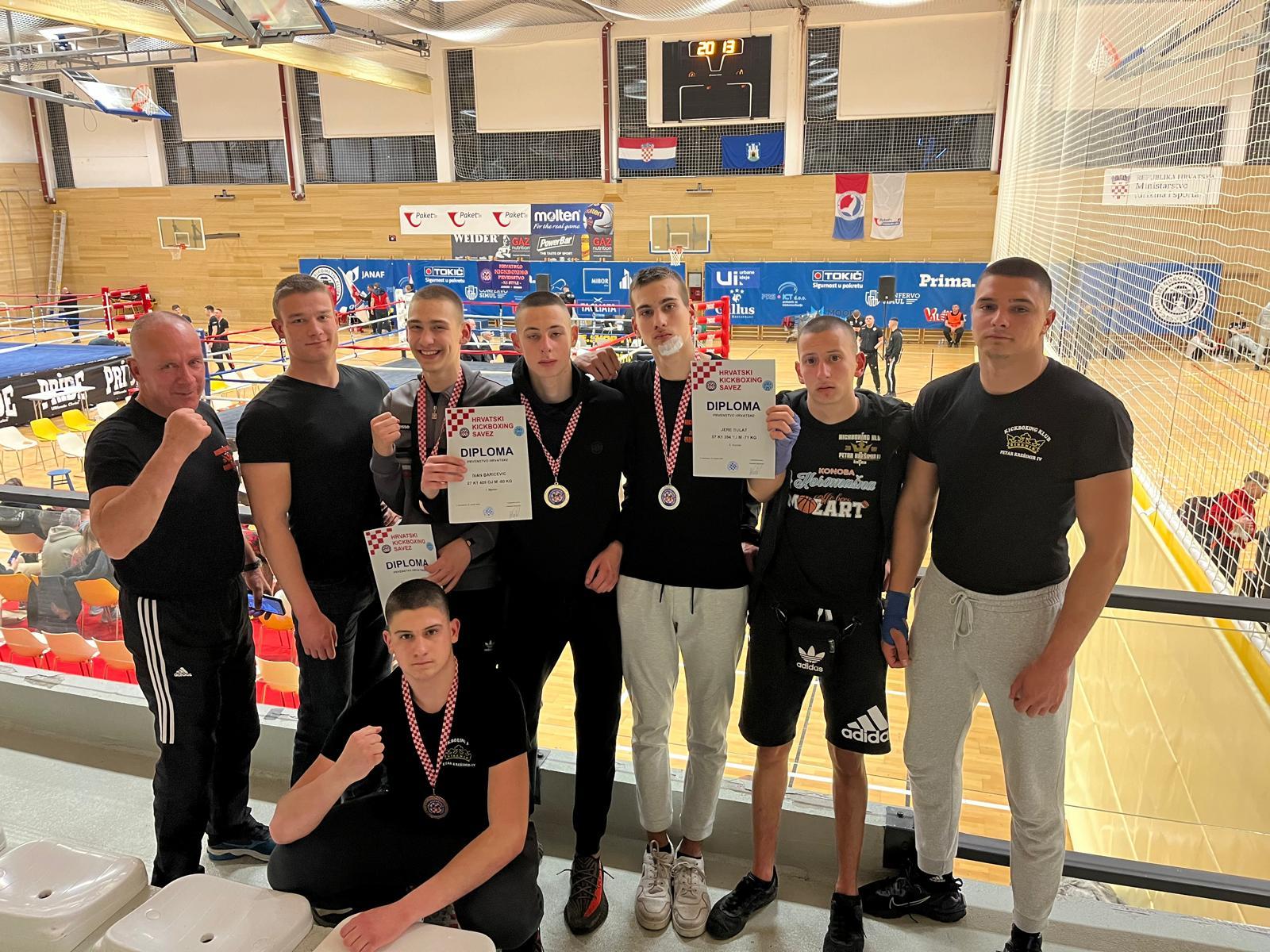 Šibenski kickboksači osvojili četiri medalje na Prvenstvu Hrvatske