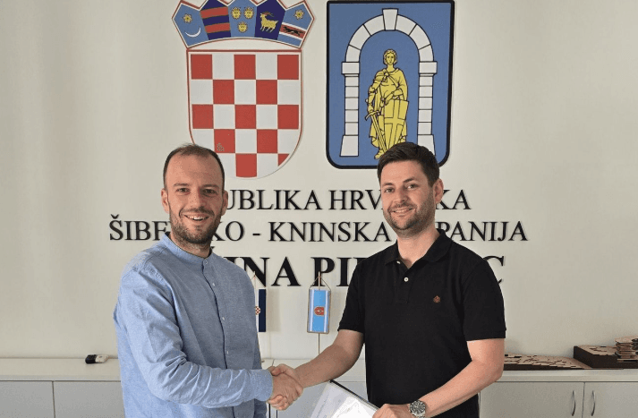 Iza ljeta kreću radovi na novoj knjižnici u Pirovcu