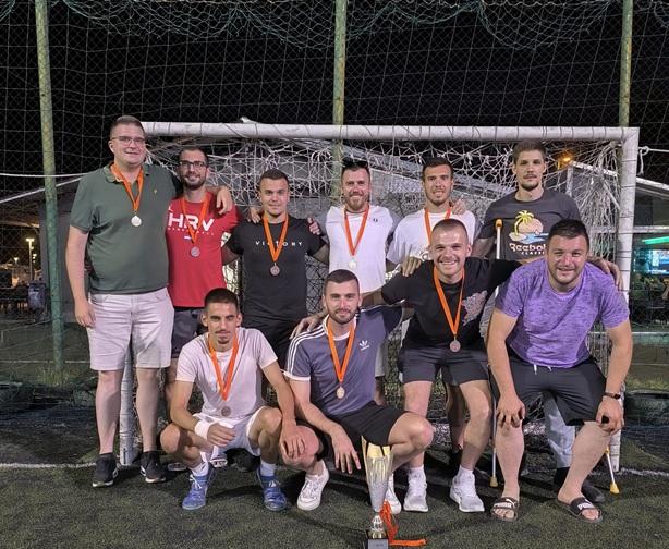 Završena mininogometna Liga Šibenik: Prva tri mjesta CIAK-u, Elektro Buriću i Pokrovniku