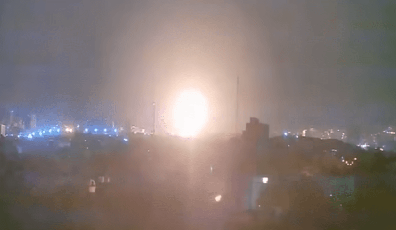 Novi napadi Izraela: Raketirana dva grada, pogođeno ključno nuklearno postrojenje