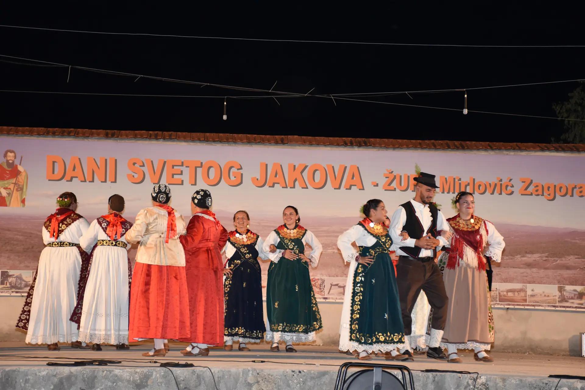 Večer folklora u Mirloviću u povodu sv. Jakova
