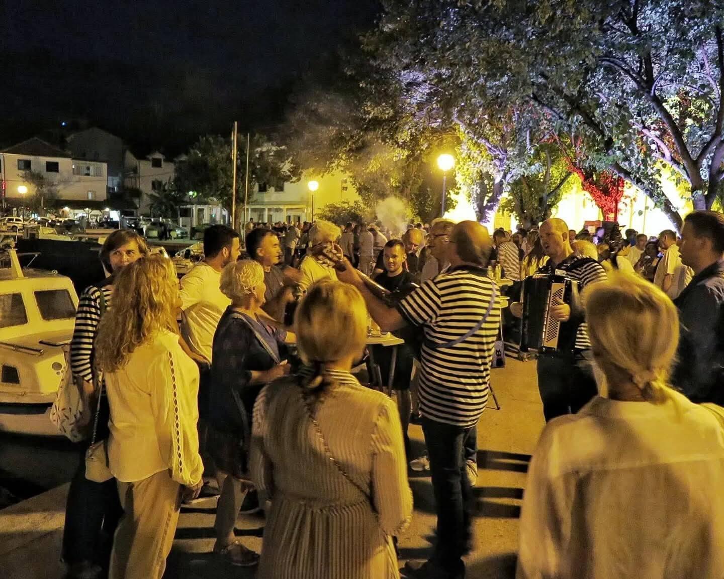 Kraj kolovoza rezerviran je za tradicionalnu Zatonsku pidočijadu