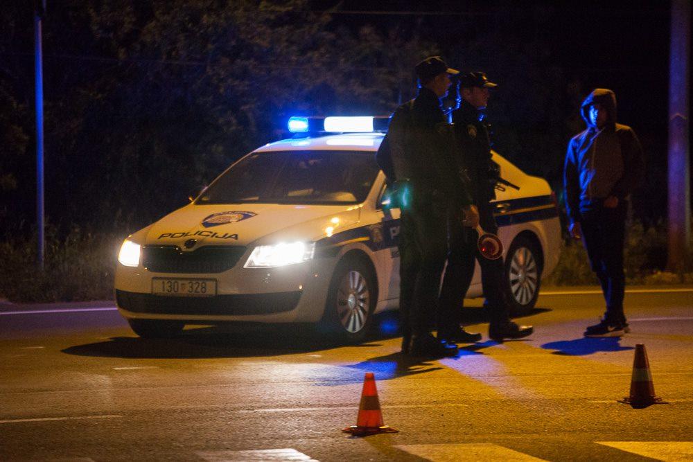 U prometnoj nesreći u centru Šibenika 57-godišnji motociklist zadobio teške tjelesne ozljede