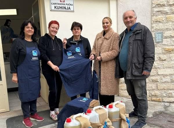 U NP Krka završena berba maslina, ulje darovali pučkoj kuhinji