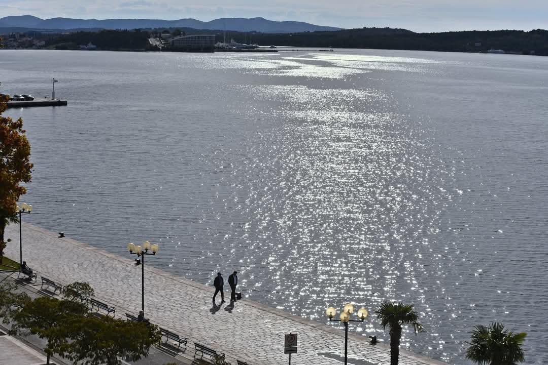 Oblačno uz umjereno jugo, moguća je i kiša