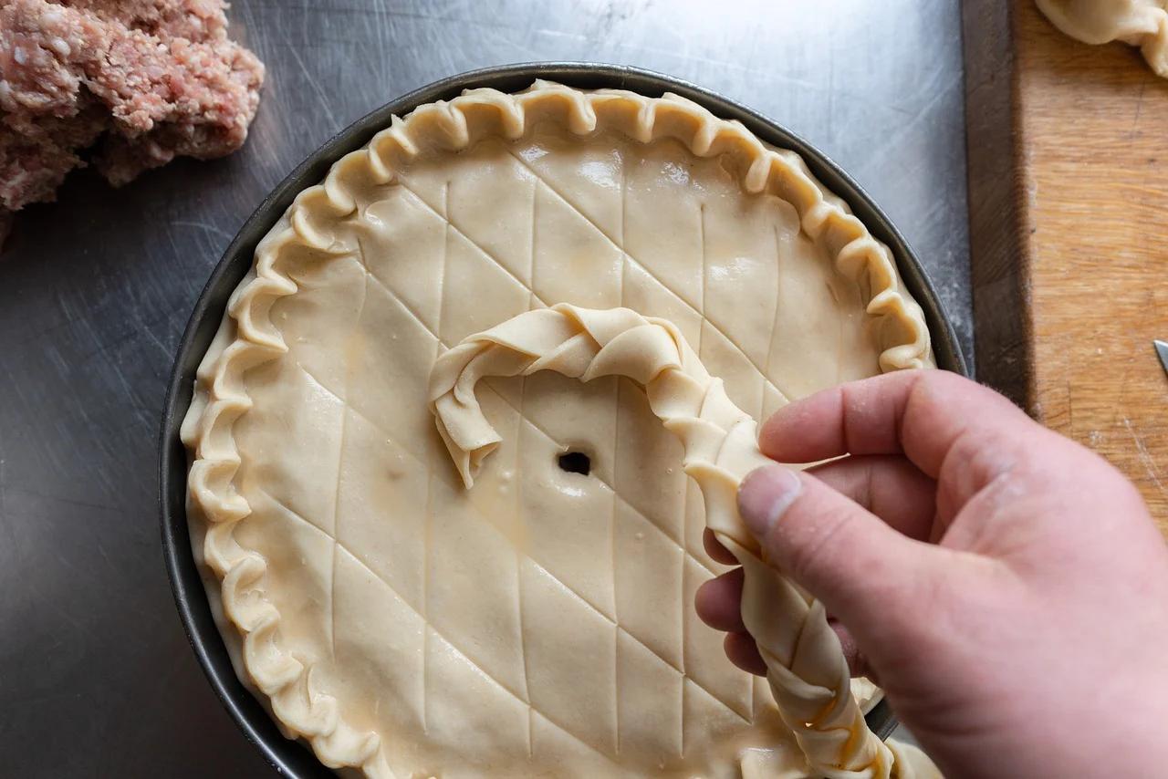 Pita od sira jedan je od omiljenih deserata, a u ovoj verziji još je bolja