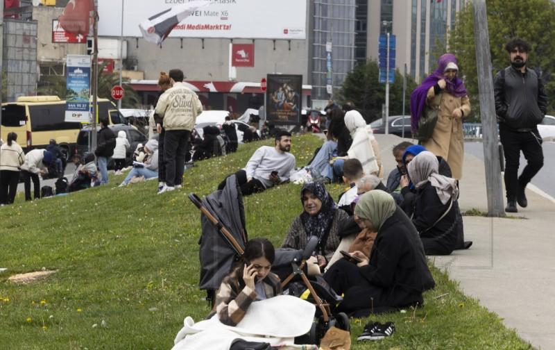 U potresu u Istanbulu 150 ozlijeđenih