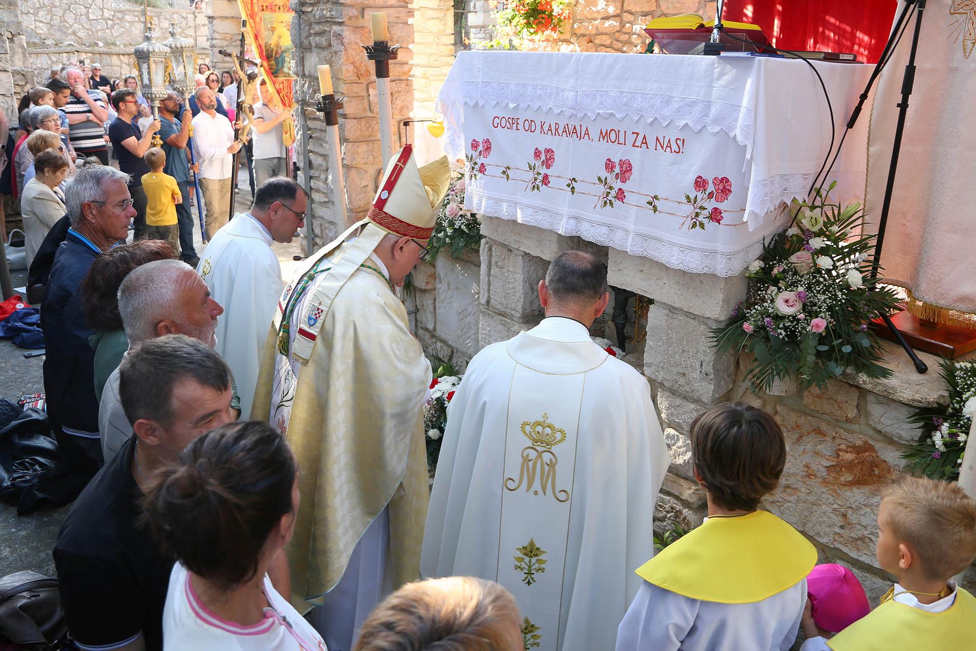 Tisno se priprema za proslavu Gospe od Karavaja 