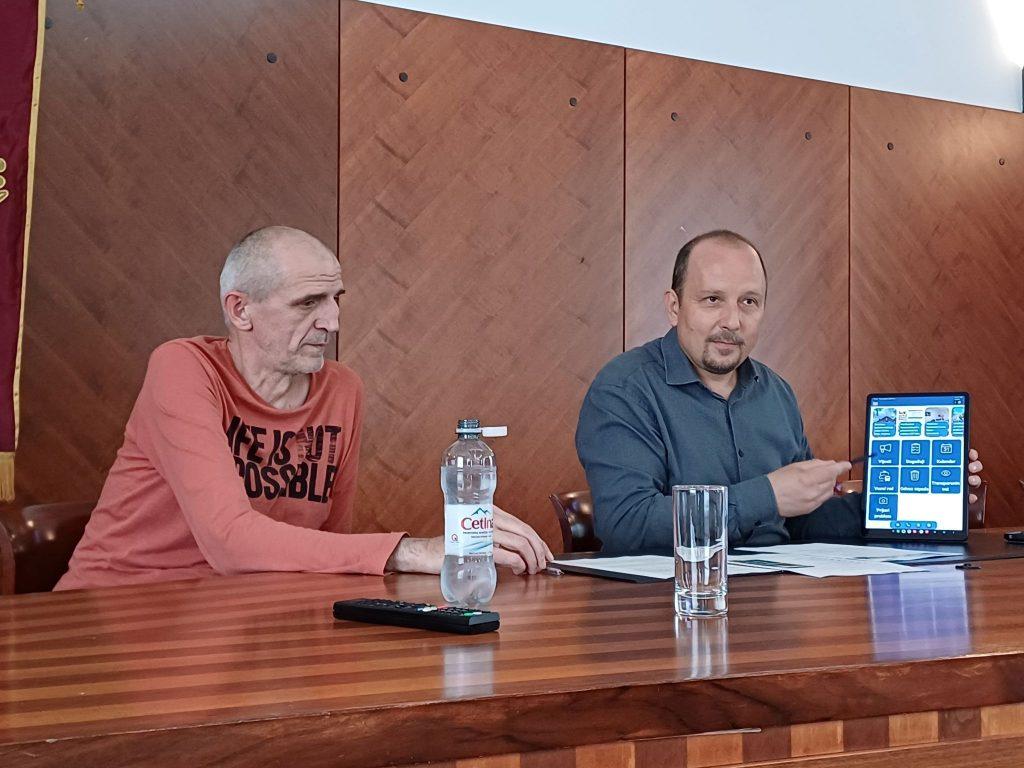 U Kninu predstavljena aplikacija preko koje će građani moći doći do svih bitnih usluga i informacija 