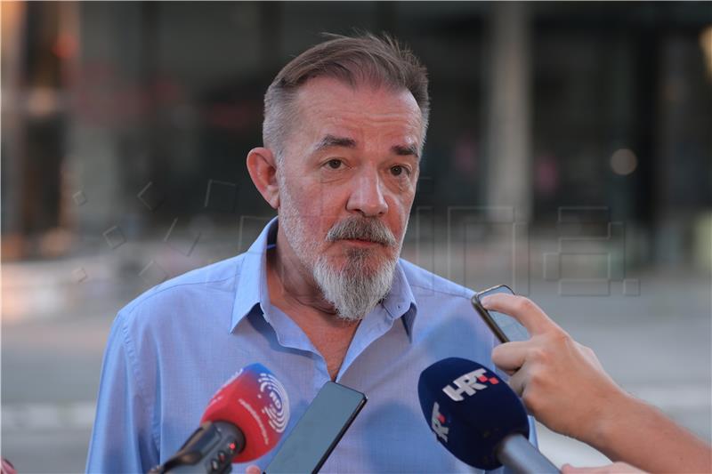 Umro novinar, književnik i glumac Renato Baretić