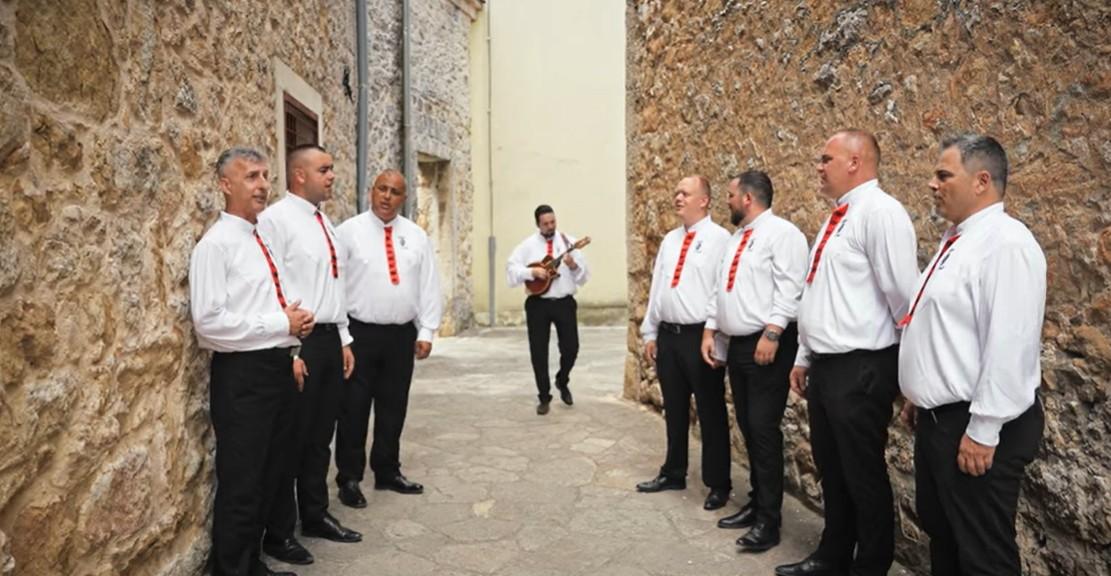 'Neće pisma': Klapa Drniš predstavila novu pjesmu i spot
