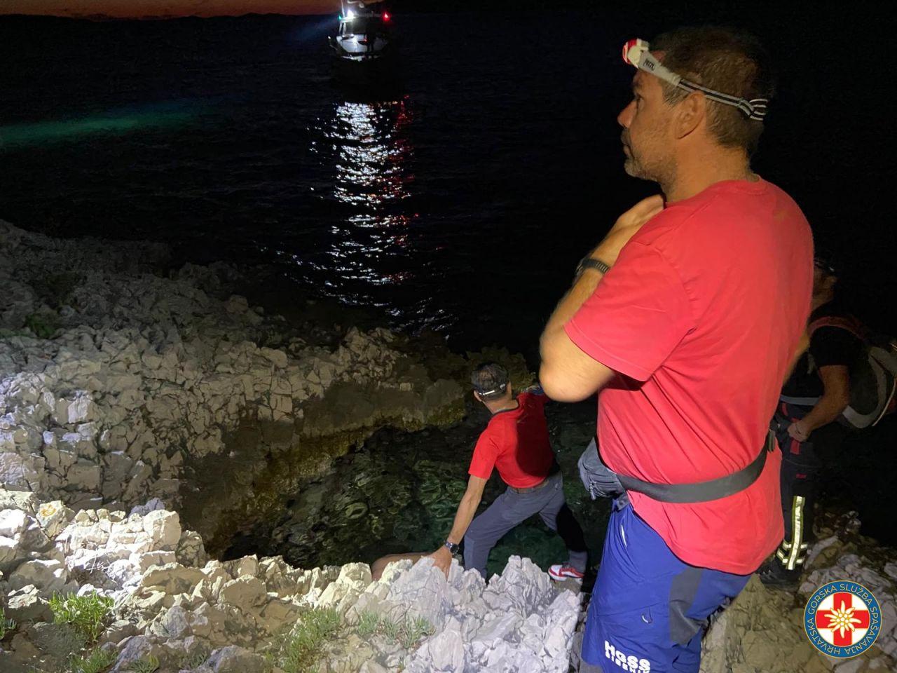 Turist pronađen mrtav u moru kraj Zečeva