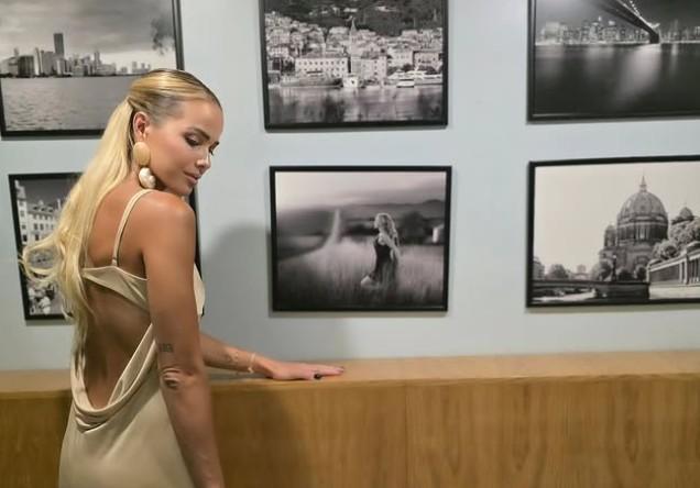 Antonija Mišura Sandrić sa suprugom proslavila 10. godišnjicu braka