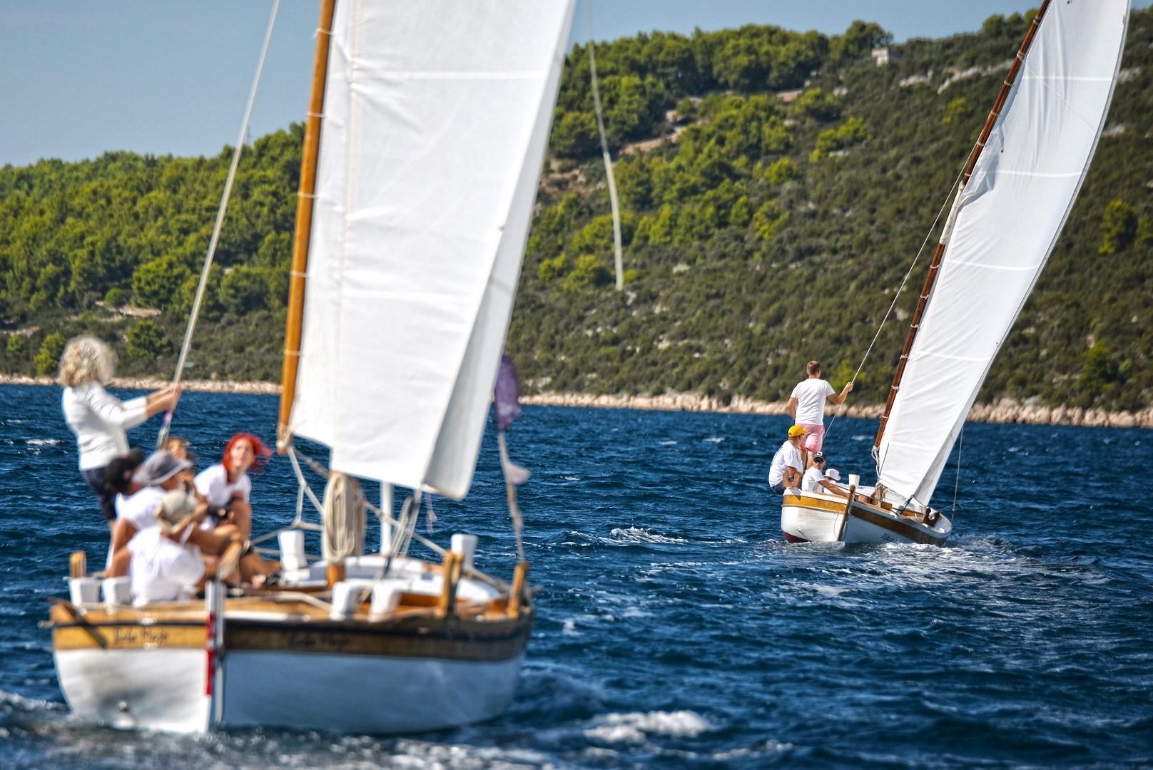 Regata 'Idron po korentu' po peti put u Tisnom: Publiku će zabavljati Giuliano & Diktatori