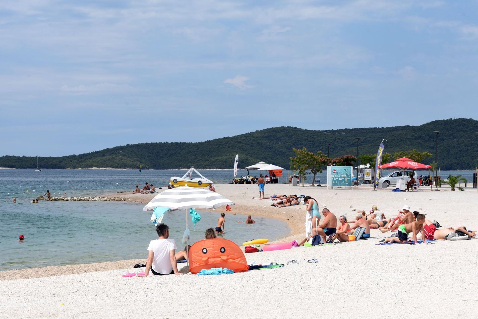 More se ne predaje, u jednom mjestu u županiji čak je na 27 stupnjeva 