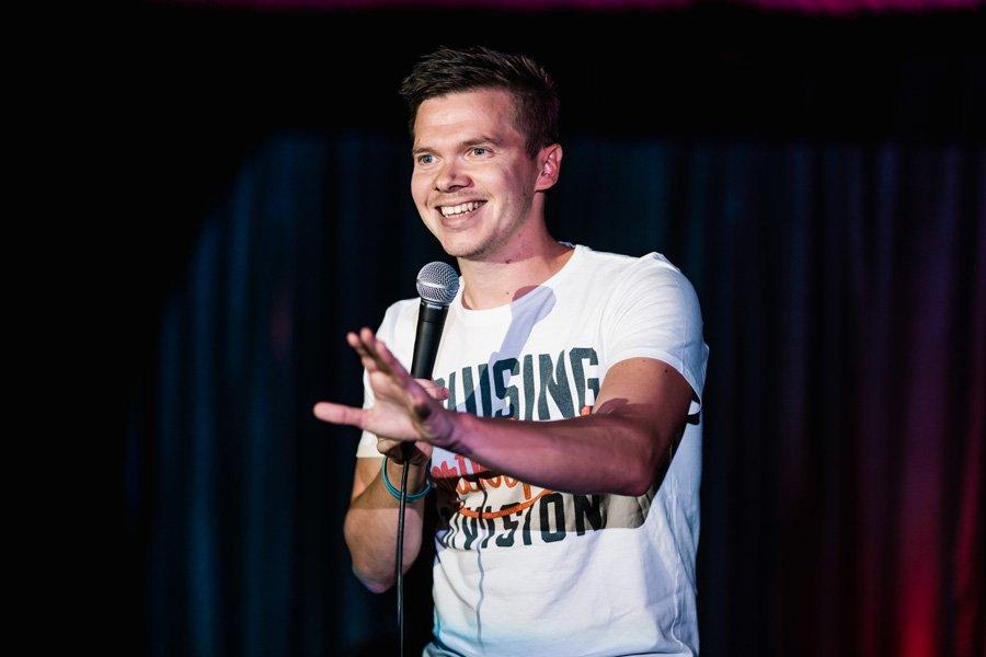 Stand up show 