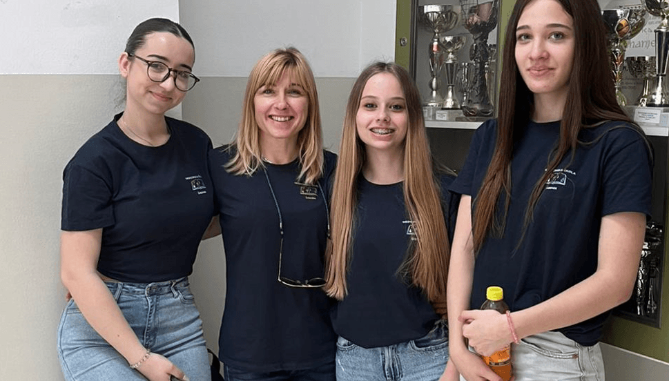 Amra ima 16 godina, državna je prvakinja iz latinskog, ali i vlasnica 'Oskara znanja'