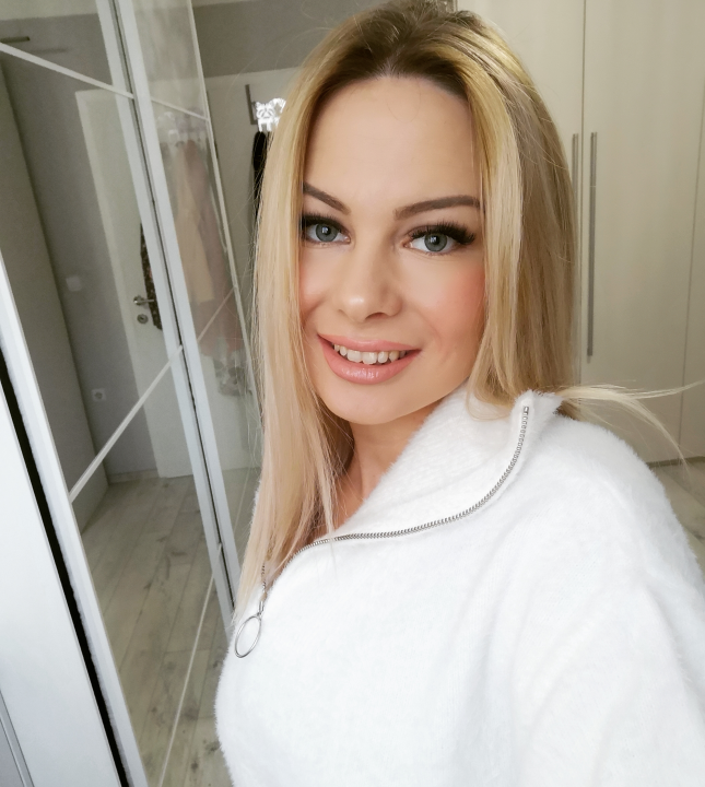 Šibenčanke Tea Marjančić i Brankica Klarić u finalu izbora za Najljepšu mamu Hrvatske 2021. godine