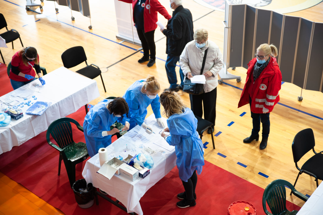Još jedno masovno cijepljenje na Baldekinu: 'Ljudi počinju shvaćati da je važnije cijepiti se, nego birati cjepivo'