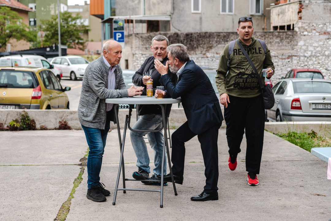 Restović: 'U drugi krug idemo Burić i ja, nadam se da neće izbjegavati sučeljavanje i razmjenu mišljenja'