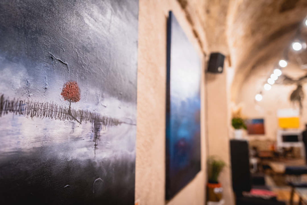 U Azimutu se izgubite u ‘Mislima’ Kristijana Gradečkog, protumačite ih prema vlastitom viđenju svijeta!