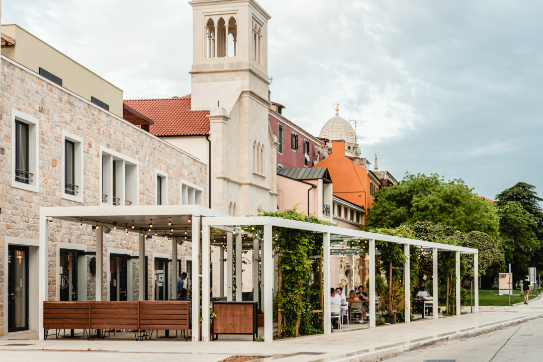 The Pink Week u Bronzinu: Uz selekciju sireva časte vas Hvar Hills Pius roséom!