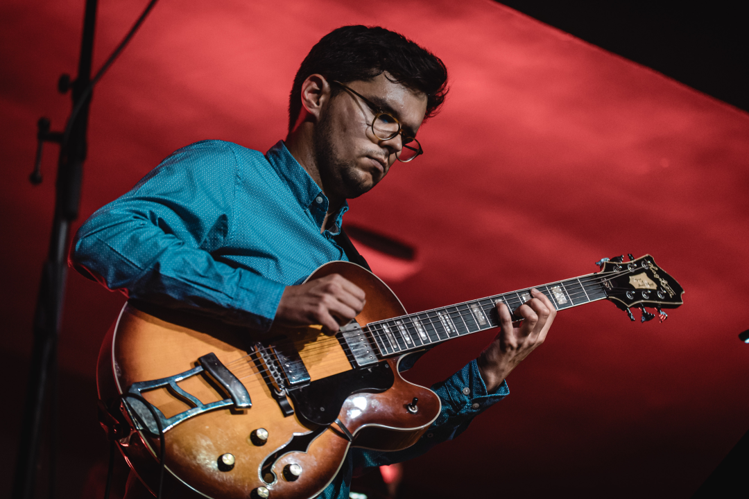 Filip Pavić Quartet u 'Kući umjetnosti Arsen': Savršena ljetna jazz večer uz predivnu posvetu