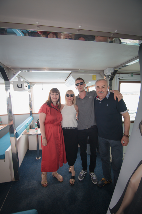 Neda Ukraden promovirala novi album na brodu od Vodica do Šibenika