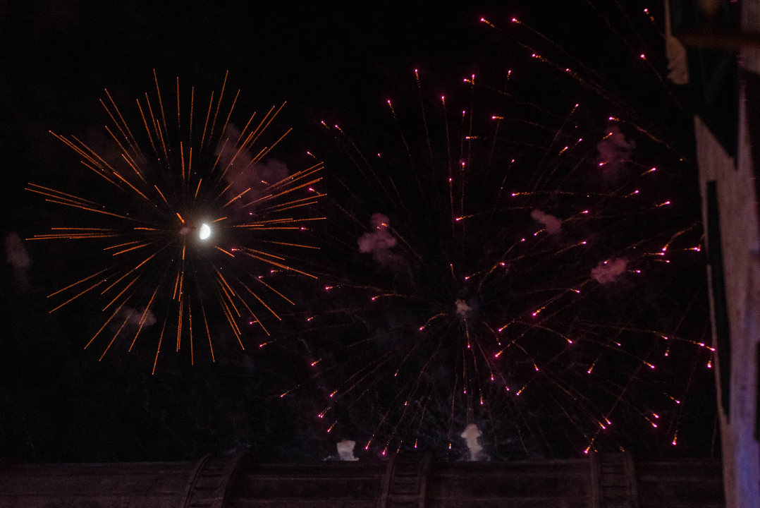 Vatromet se nekom svidio, nekom ne: Ipak, simbolično predstavlja povratak u 'staro normalno'