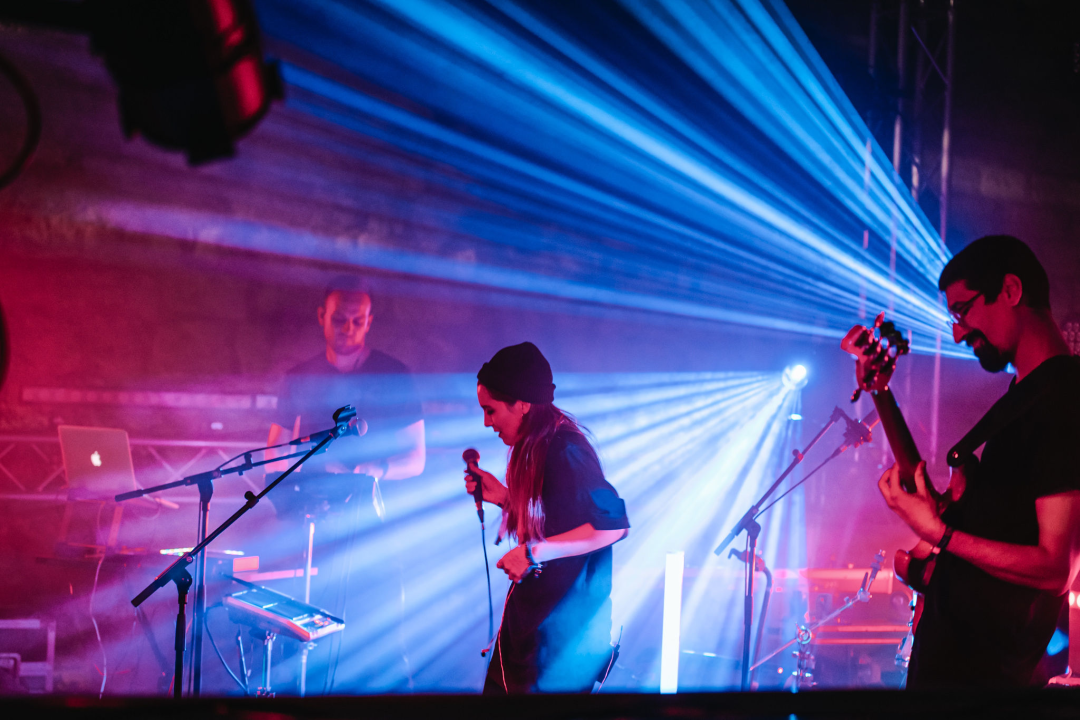 Šibenski bendovi Magul i The Fogsellers rasplesali publiku na drugom danu Let’s Rock festivala na sv. Mihovilu