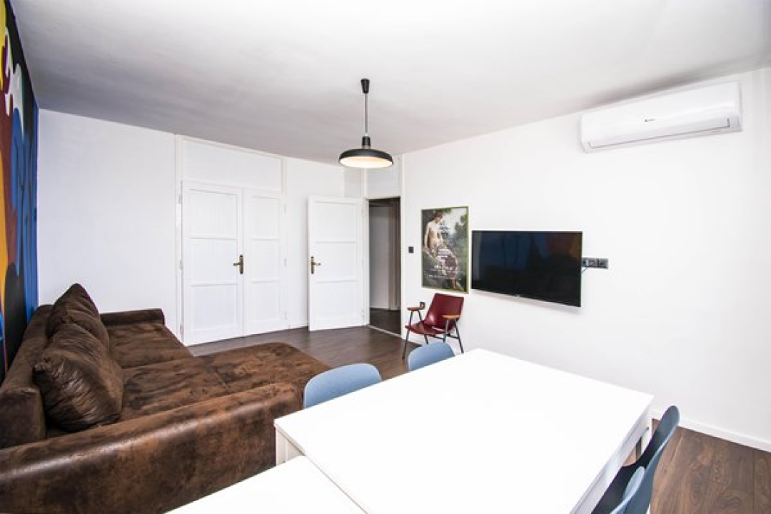 Dvosoban stan s pogledom na more na Plišcu savršen je za obiteljski život ili kao turistička investicija!