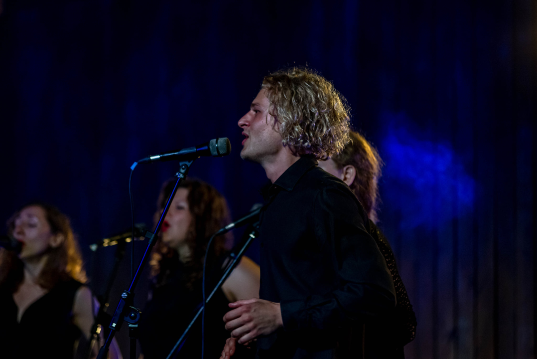 Pipsi i J.R. August bili su izvrsni sinoć na sv. Mihovilu: Pogledajte kako je bilo na koncertu