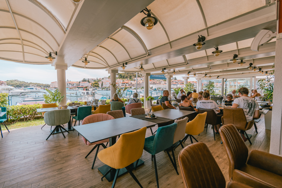 U tribunjskom restoranu Muring uživajte u vrhunskoj spizi uz pogled na staro mjesto! 