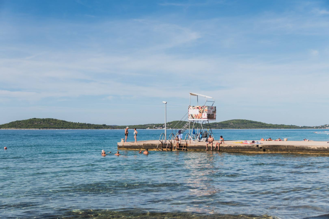 Vrijeme je za kupanje: Do Martinske i Jadrije gradskom brodskom linijom! 