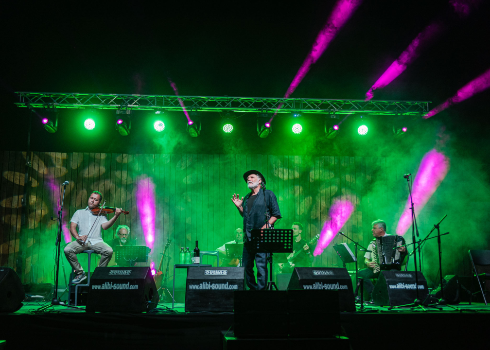 Rade Šerbedžija šarmirao sve odreda sinoć na sv. Mihovilu