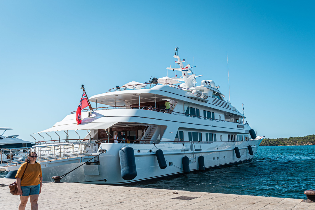 Jedan od najcjenjenijih svjetskih matematičara u Šibeniku: Simons ima 25 milijardi dolara, a po njemu je nazvan i asteroid