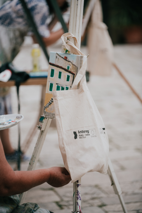 Mala loža na tri dana postaje kulisa stranih i domaćih slikara