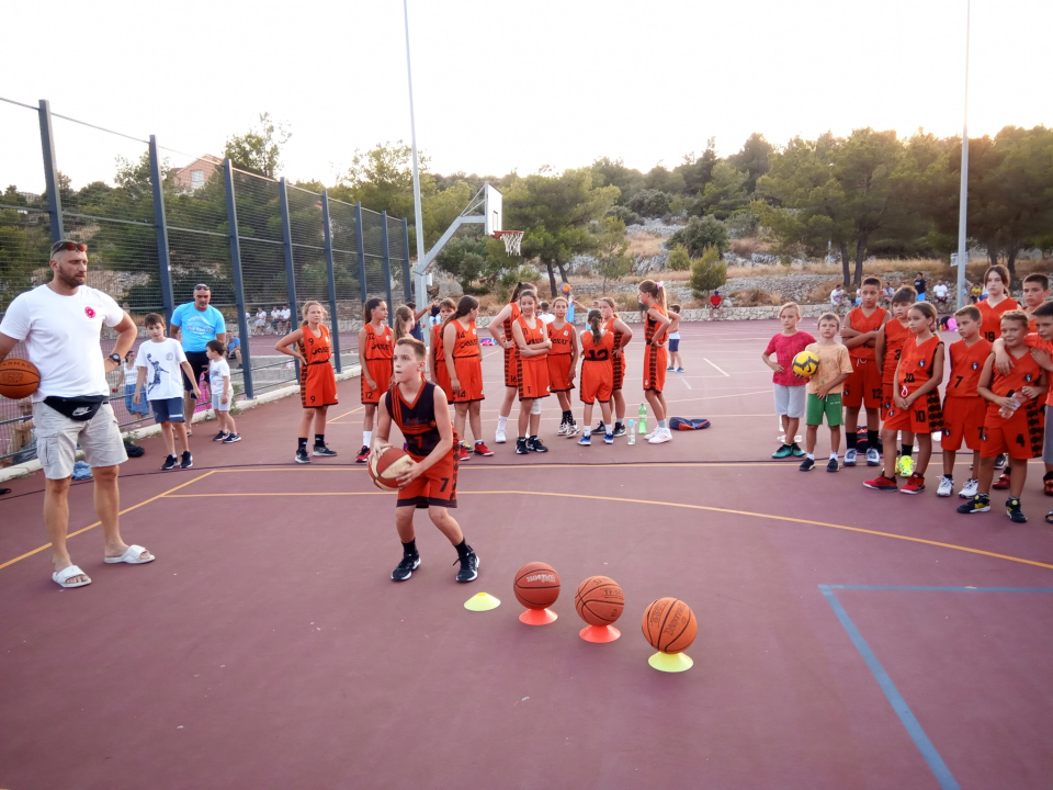 Pobjedom ŠK Dražen Petrović završena županijska liga za dječake i djevojčice godišta 2009./'10.