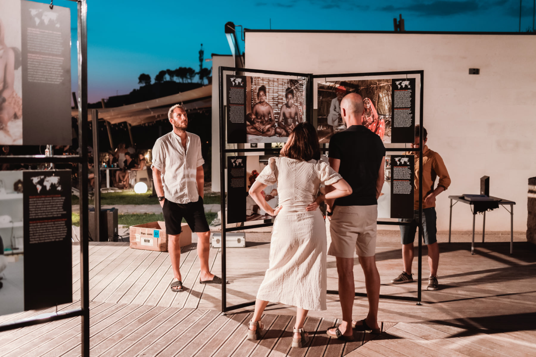 Na Baroneu prikazana autentična ljubavna priča: Redateljski tandem, Anđela i Davor Rostuhar, predstavio i knjigu 