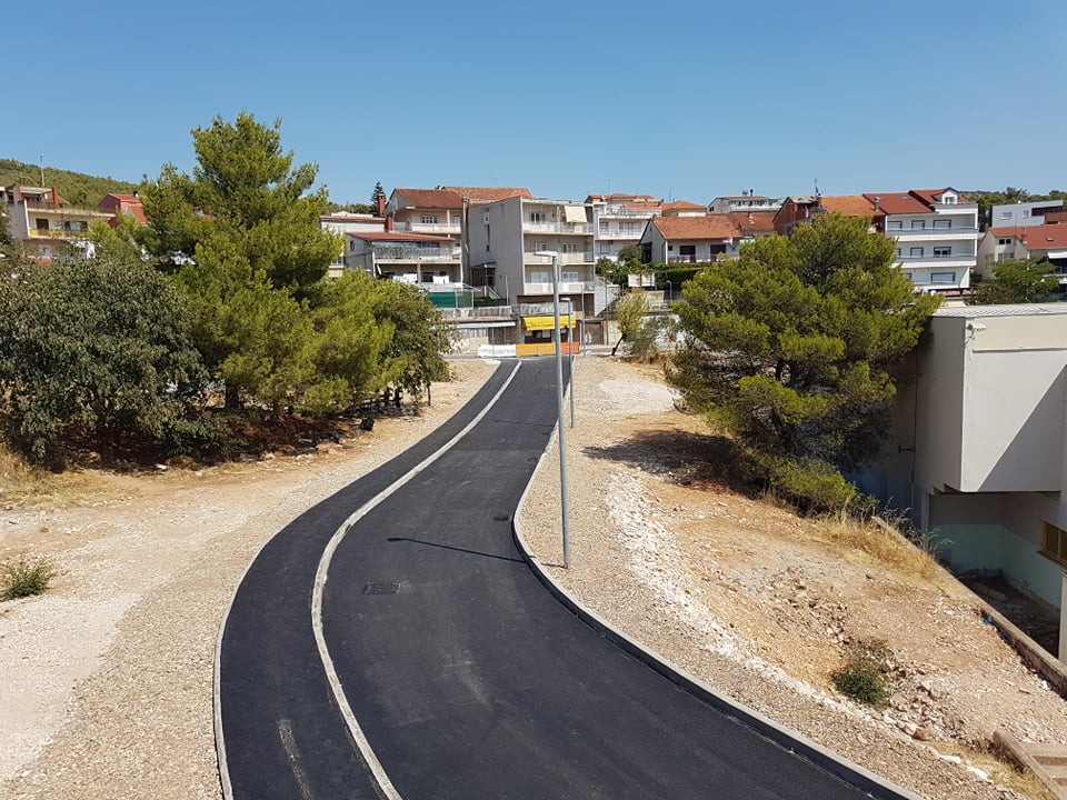 Radovi na probijanju slijepe ulice kod OŠ Vidici pri kraju: Ostaje još postavljanje ograde i signalizacije  