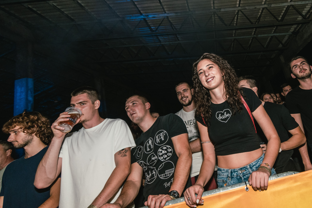 Goran Bare i Majke fantastični u Hali Šibenik, pogledajte atmosferu s koncerta