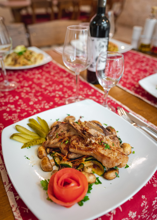 Ukusna spiza i vrhunski deserti čekaju vas u Antinom guštu! 