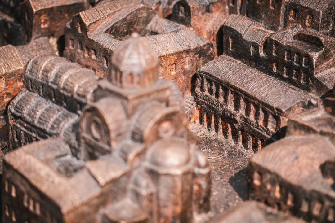 Nakon svečanog otkrivanja, uslijedilo je detaljno proučavanje: 'Dobro je to napravljeno, ali ovakva stvar treba na Poljanu' 