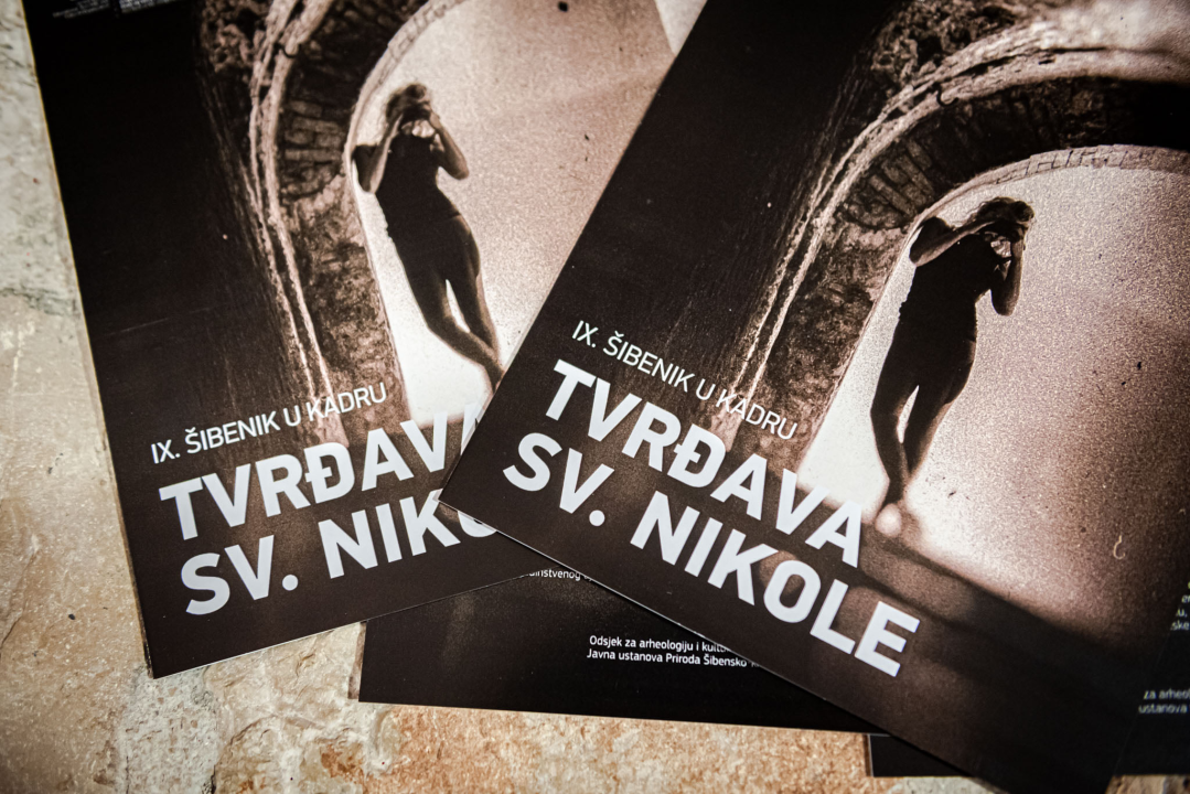 Šibenik u kadru - Tvrđava sv. Nikole: Otvorena izložba Foto kluba Šibenik u Gradskoj knjižnici