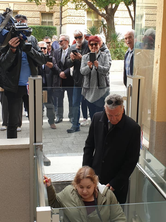 Burić svečano otvorio prostorije Udruge umirovljenika: 'Došao sam vidjeti gdje ću se uskoro družiti'