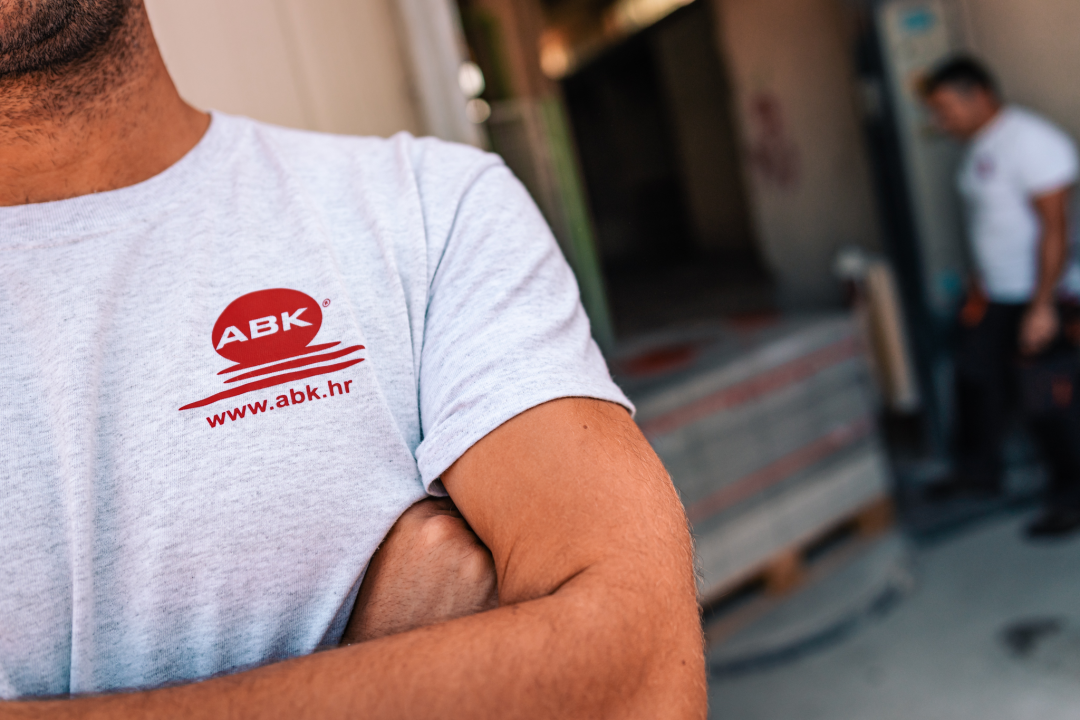 Tvrtka ABK nudi prvoklasne betonske opločnike po najpovoljnijim cijenama! 