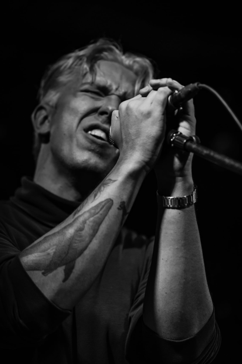 Pocket palma polusatnim nastupom počastili fanove u Azimutu