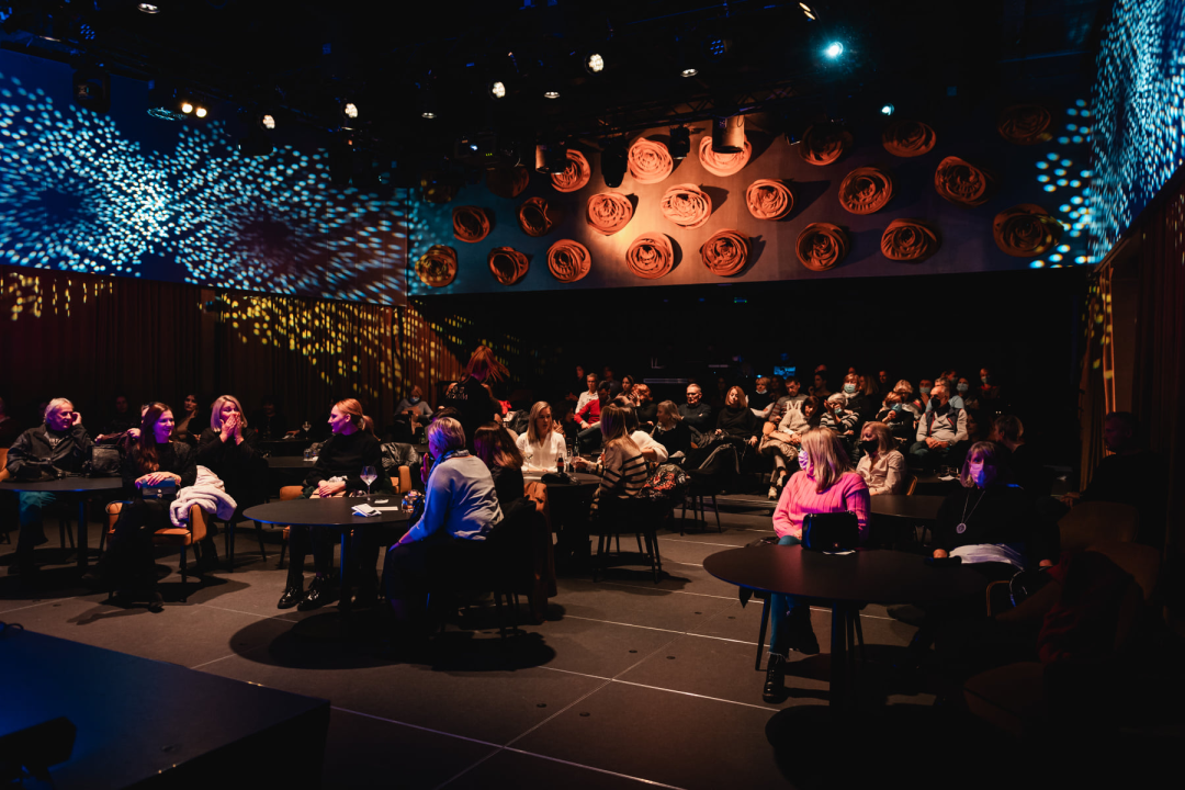 Pozitivne emocije i lijepe uspomene: Maja Posavec i Ivan Kapec oduševili šibensku publiku 