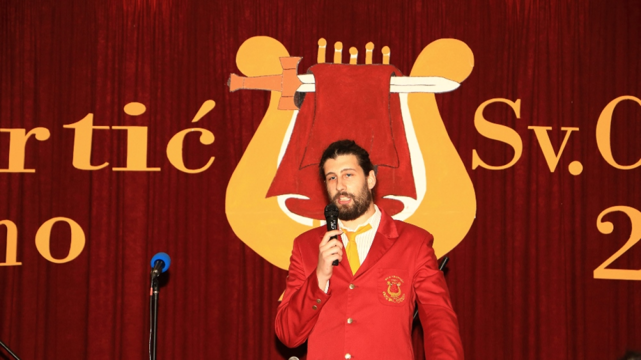 Rajko Ćuzela Papata proglašen počasnim predsjednikom tišnjanskog KUD-a Hartić